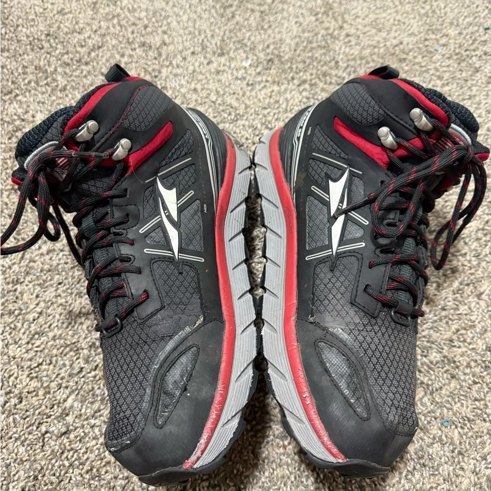Altra lone peak 3.0 Men's Black and Red Athletic Trail Shoes - Picture 4 of 8